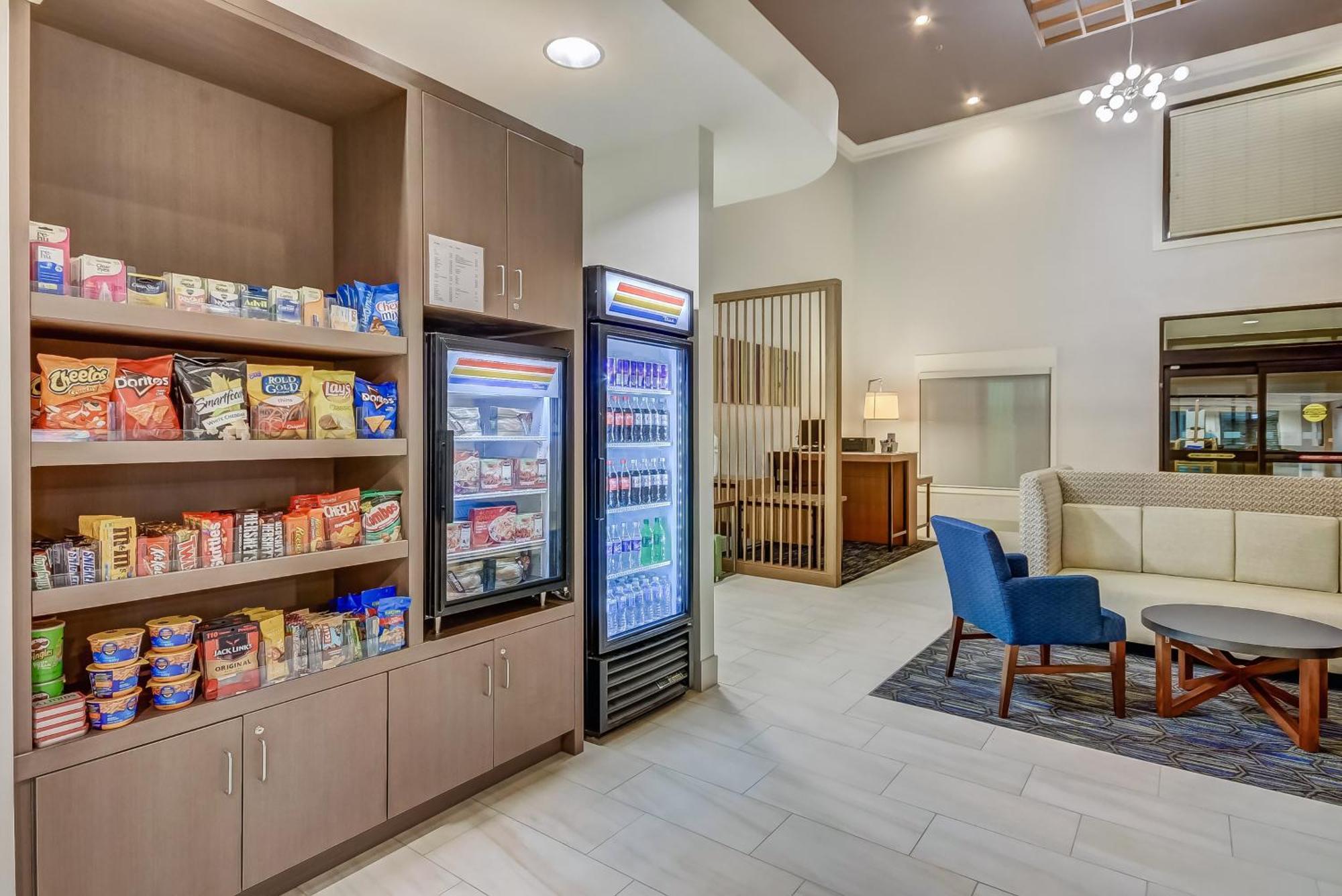 Holiday Inn Express & Suites Greenville Airport I85 By Ihg Eksteriør bilde